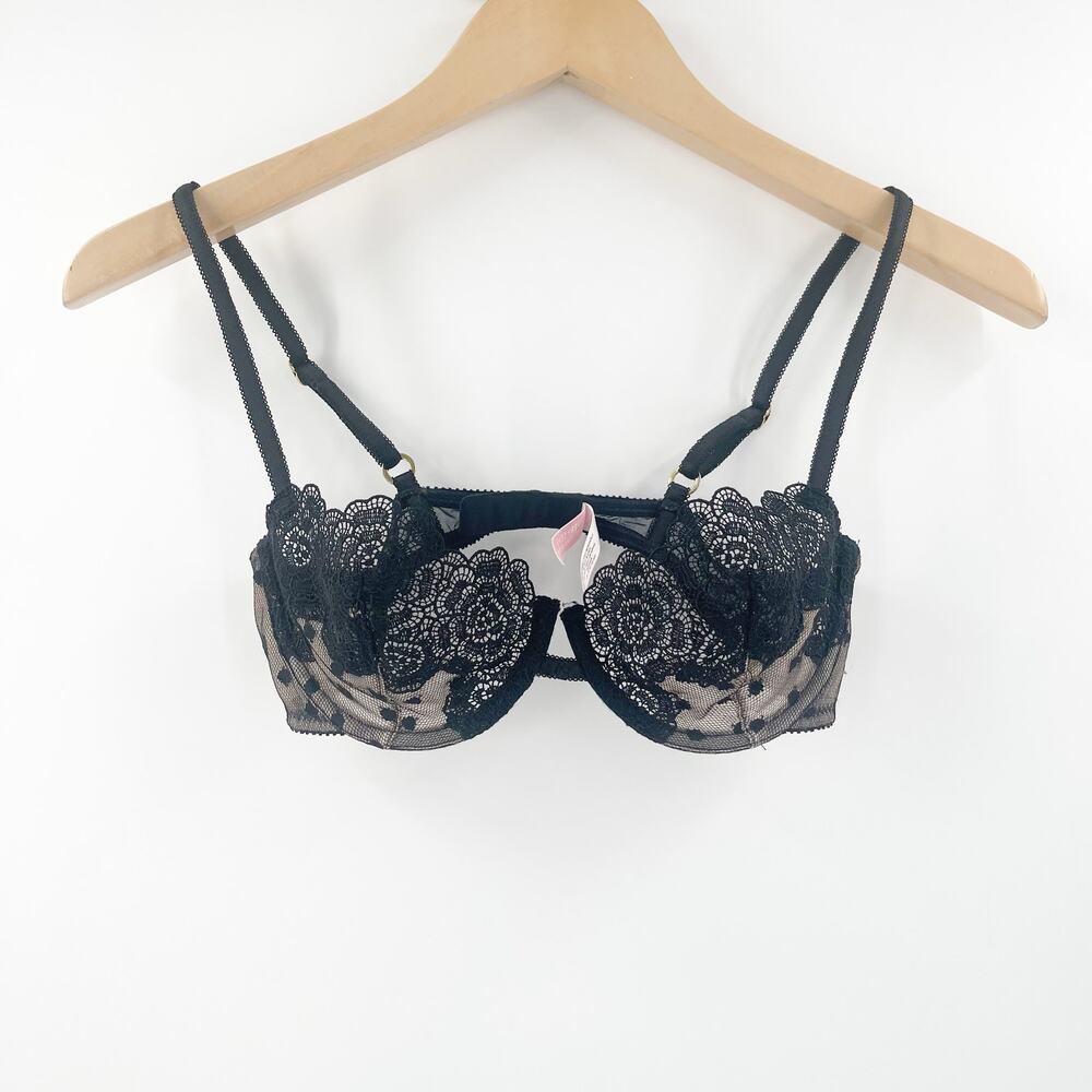 VICTORIA'S SECRET Bra Size 34B Very Sexy Y2K 2000s Balconet Lace Mesh Lingerie